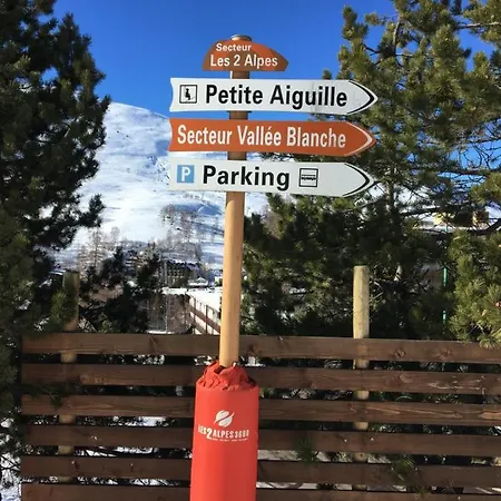 Les Chalets D'or 2 Chambres Separees Et Parking * Les Deux Alpes